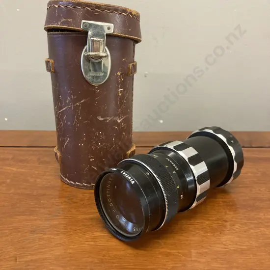 Isco-Gottingen Isconar 1:4/135  M42 Screw Mount Camera Lens Germany 1960-70s, Leather Case